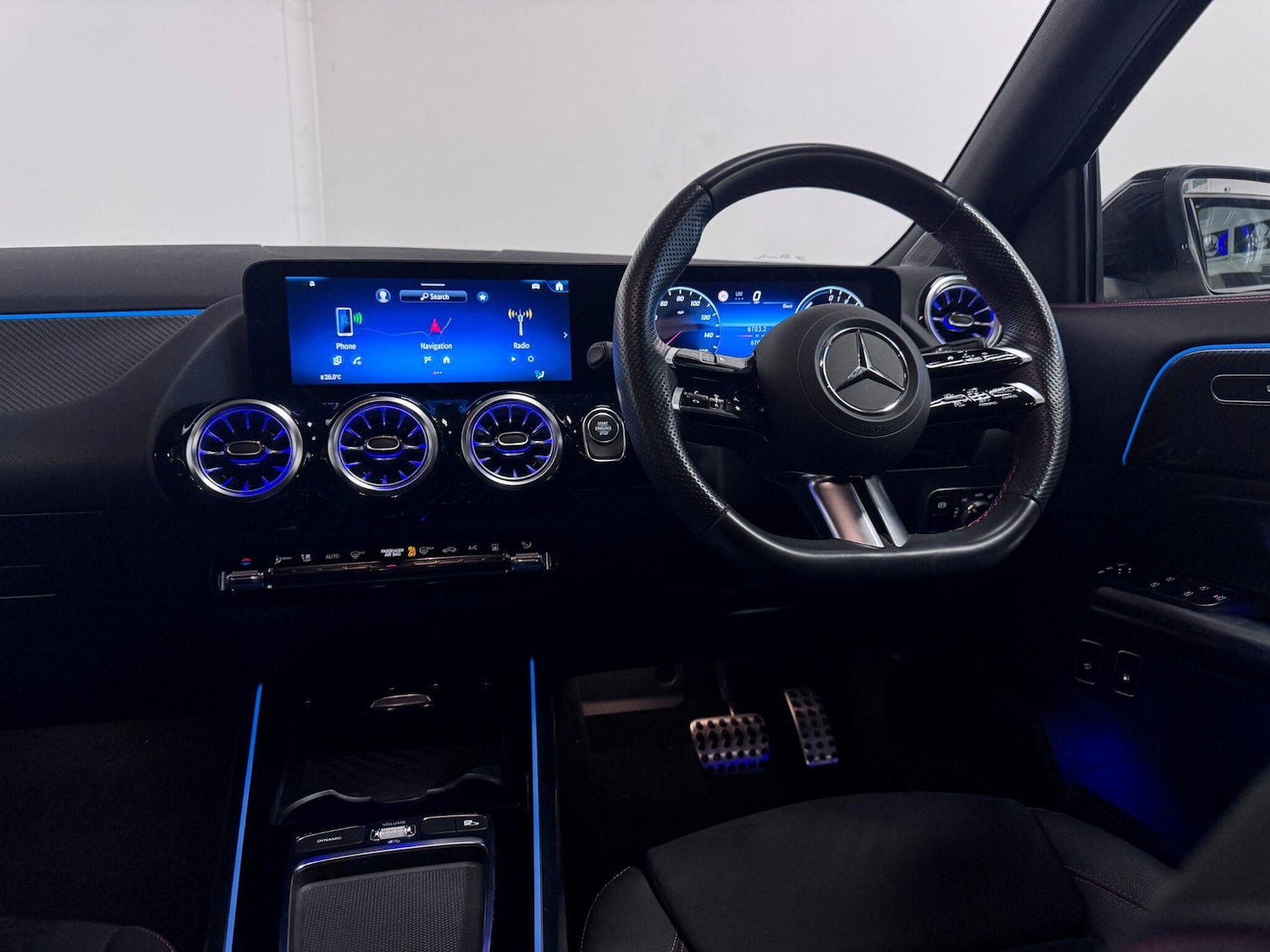 Used Mercedes-Benz GLA 2023 for sale - 77120642: Photo 31