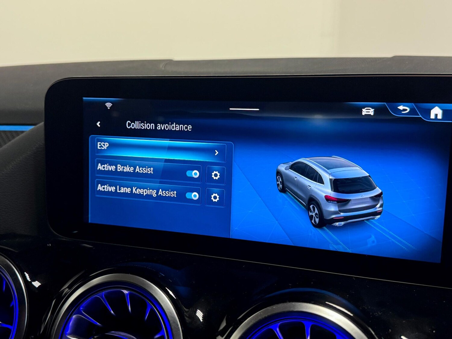 Used Mercedes-Benz GLA 2023 for sale - 77120642: Photo 44