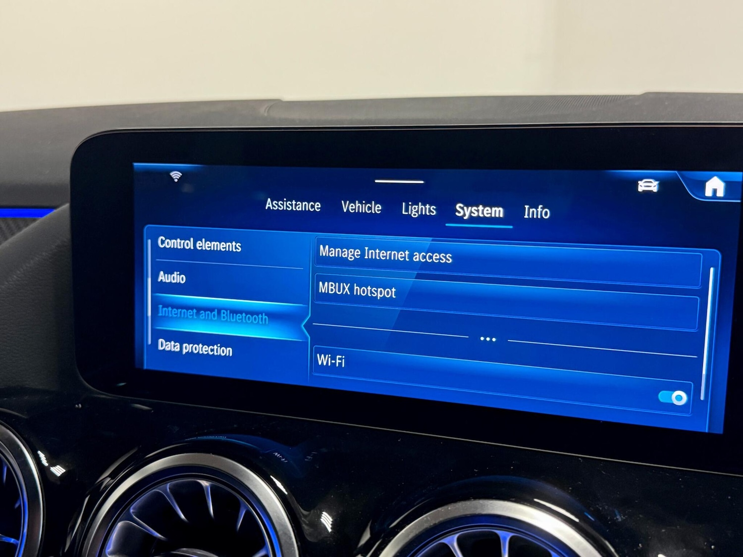 Used Mercedes-Benz GLA 2023 for sale - 77120642: Photo 52