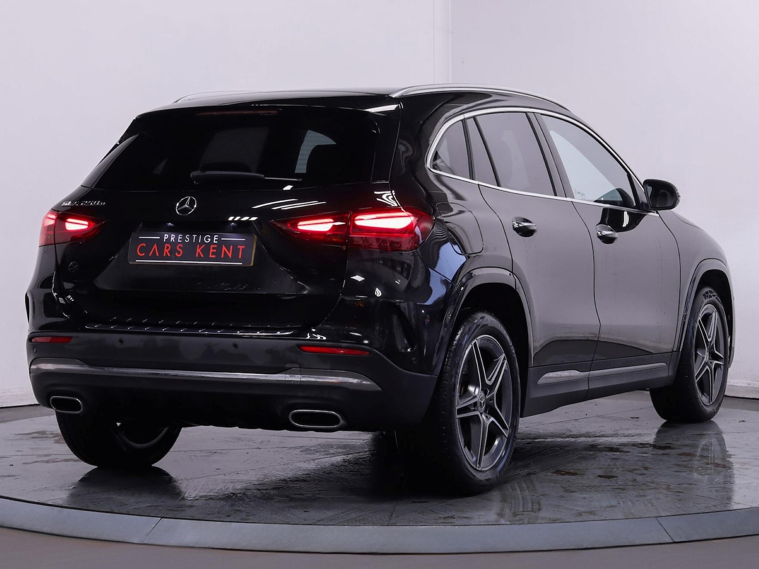 Used Mercedes-Benz GLA 2023 for sale - 77120642: Photo 9