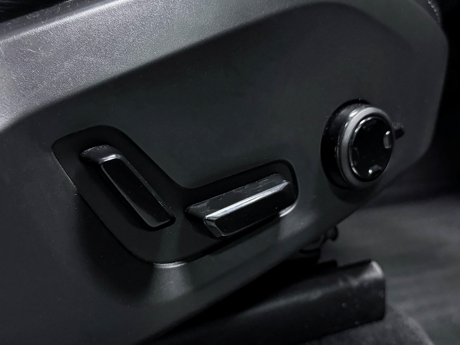 Used Volvo XC60 2022 for sale - 77253869: Photo 23