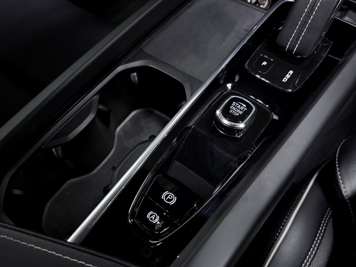 Used Volvo XC60 2022 for sale - 77253869: Photo 31