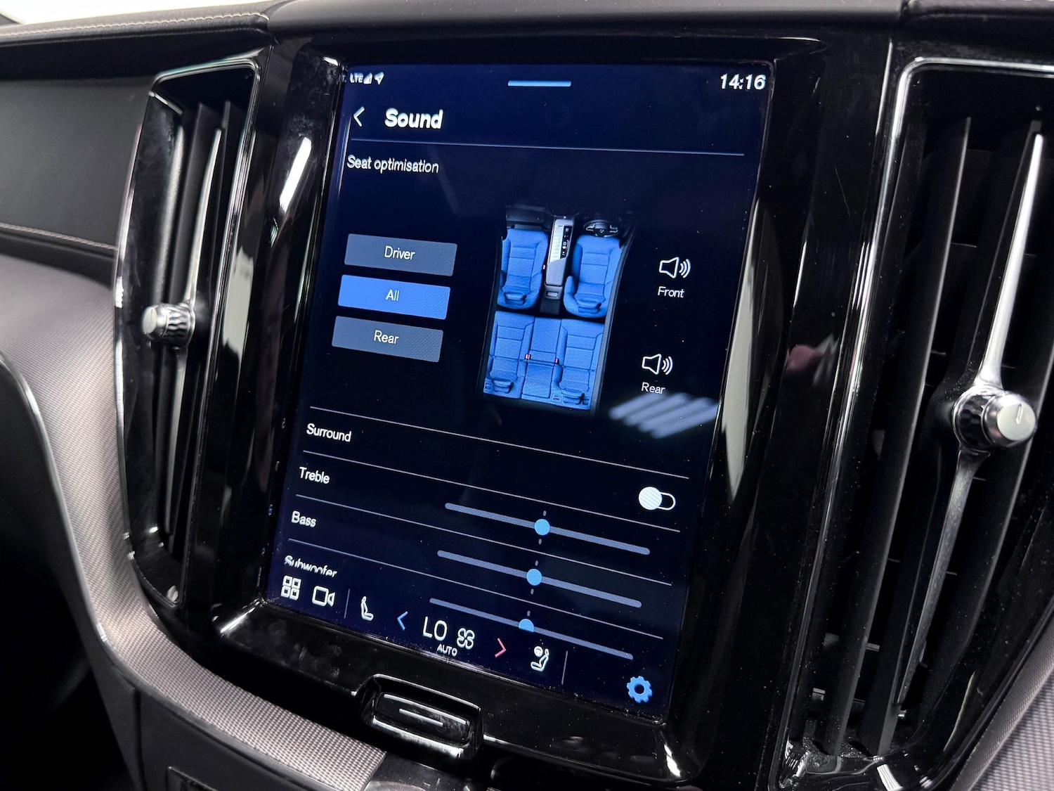 Used Volvo XC60 2022 for sale - 77253869: Photo 49