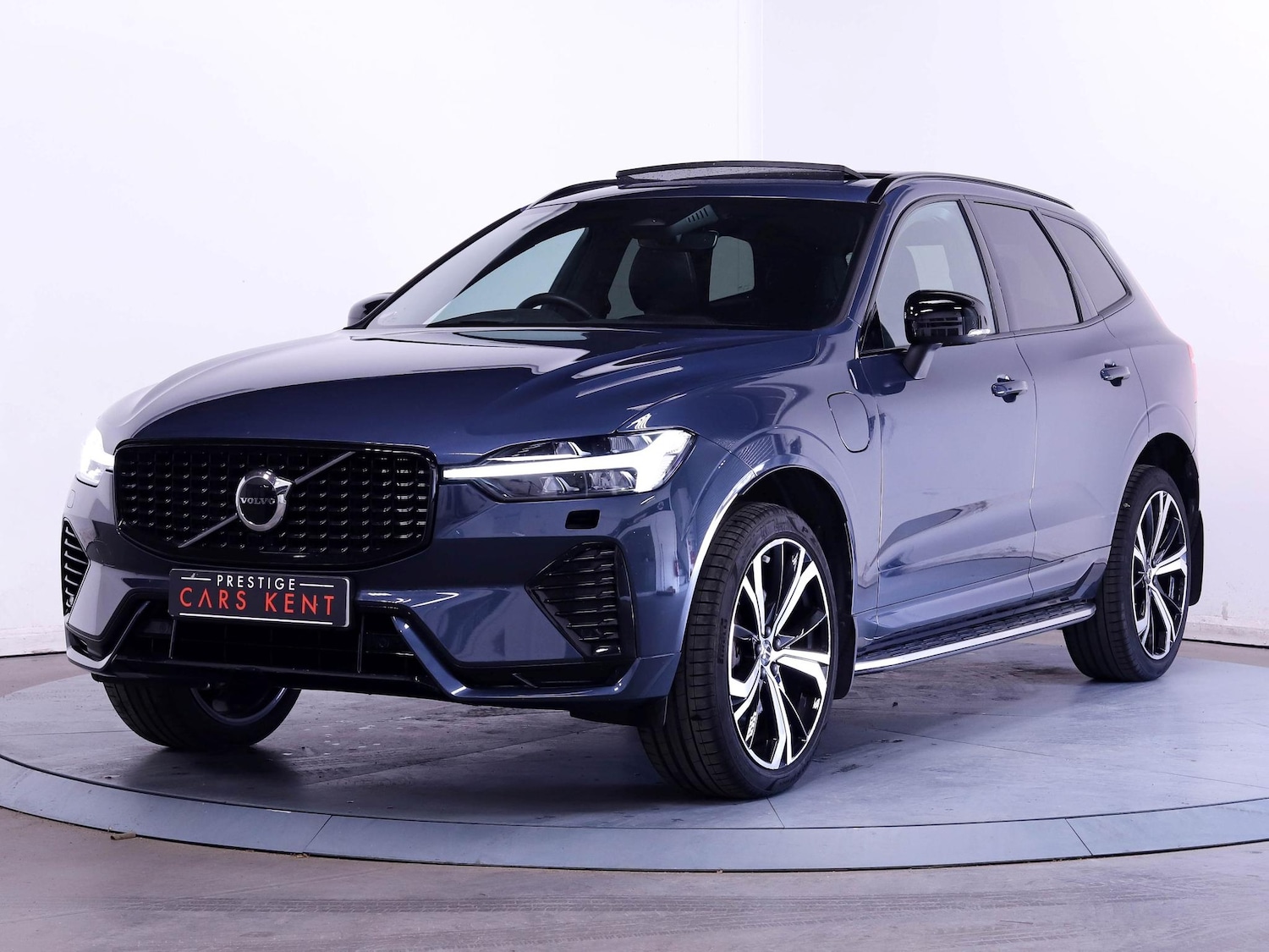 Used Volvo XC60 2022 for sale - 77253869: Photo 6