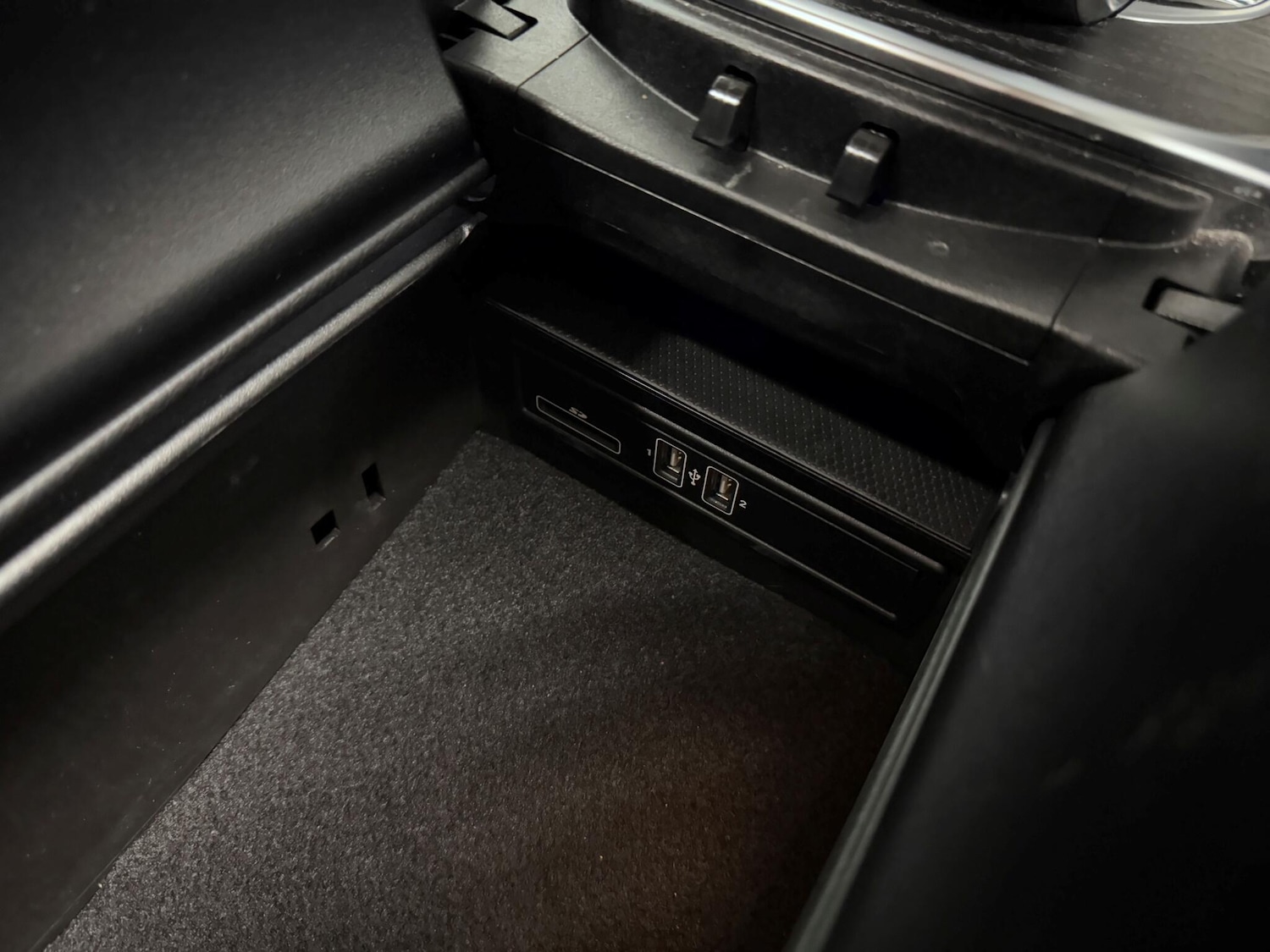 Used Mercedes-Benz C-Class 2020 for sale - 76060467: Photo 31