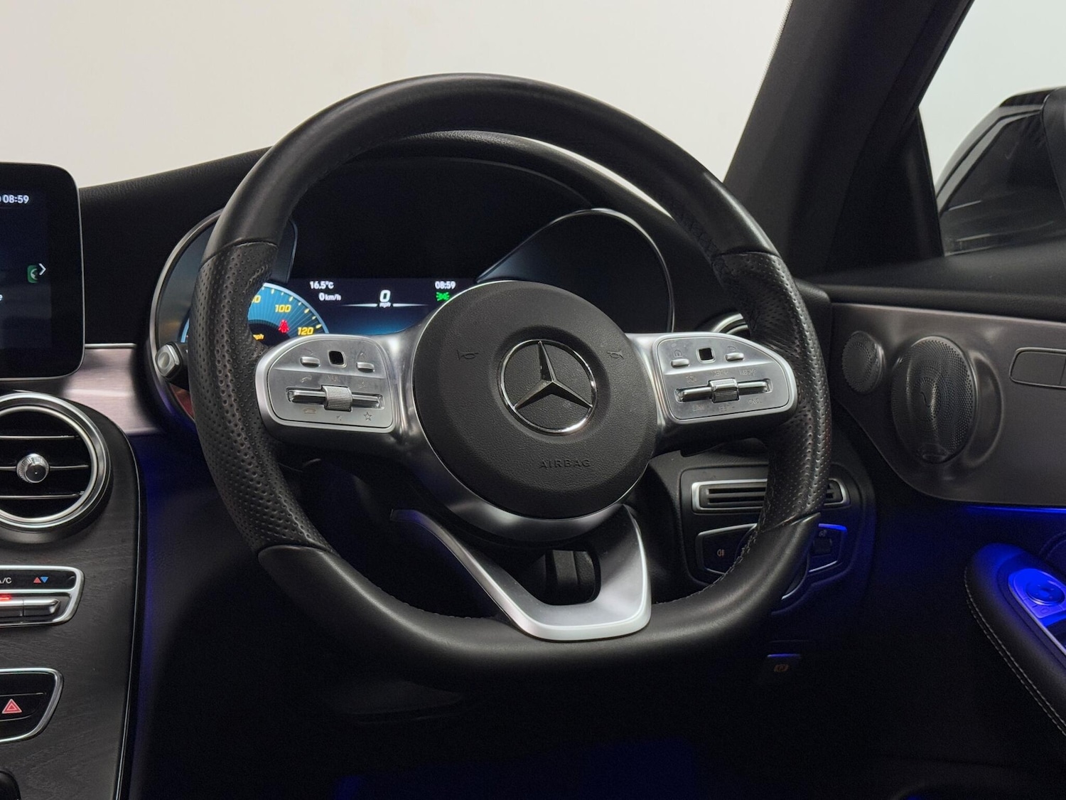 Used Mercedes-Benz C-Class 2020 for sale - 76060467: Photo 37