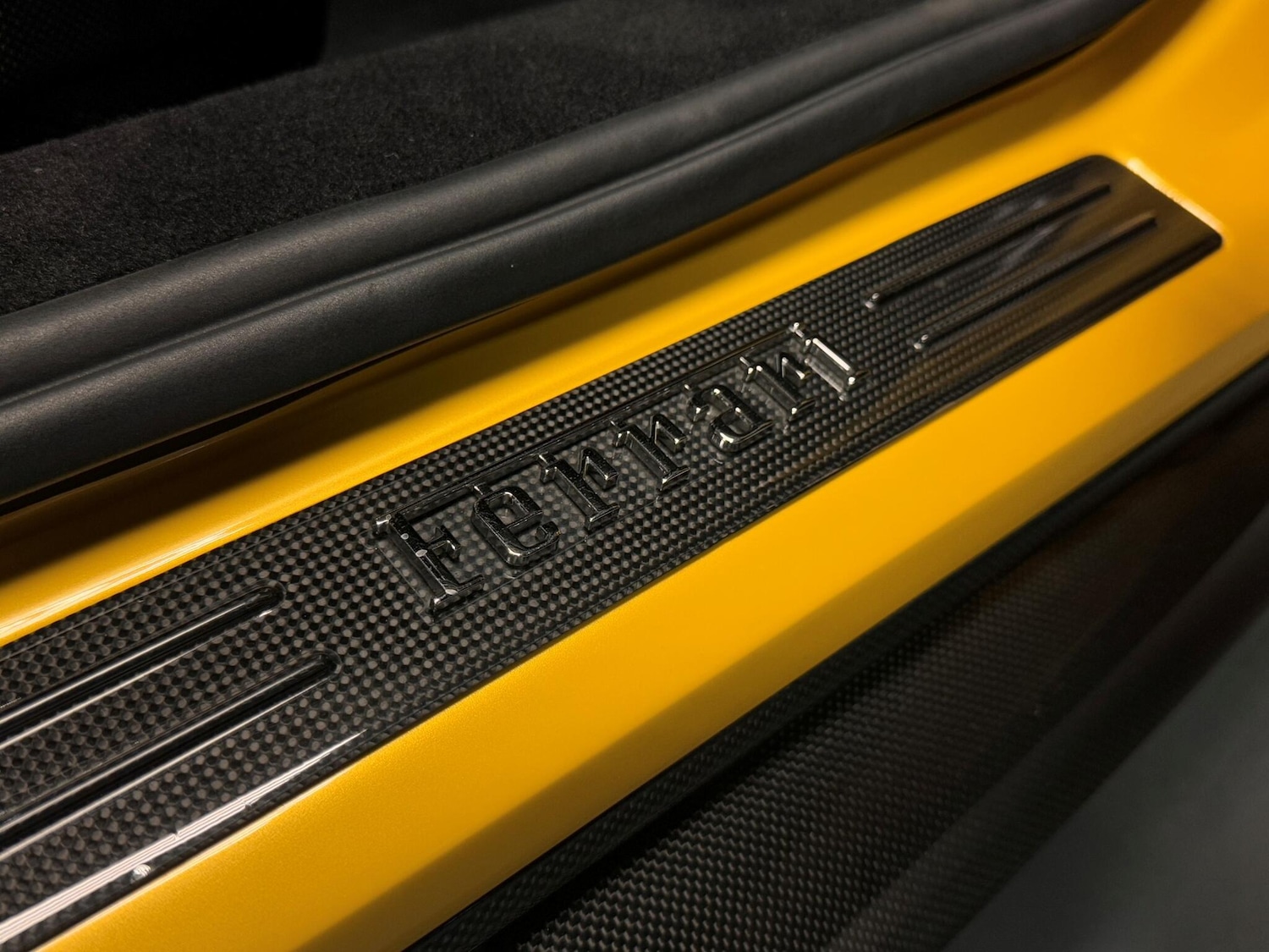 Used Ferrari 296 GTB 2023 for sale - 76645613: Photo 26