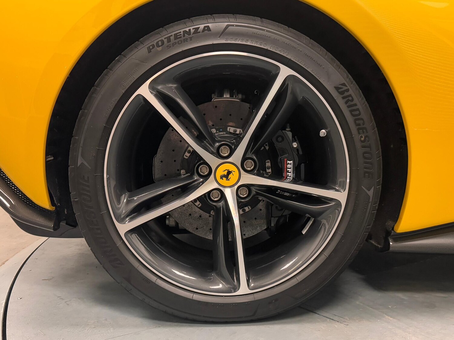 Used Ferrari 296 GTB 2023 for sale - 76645613: Photo 61