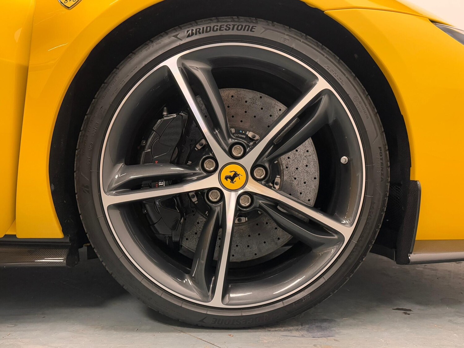 Used Ferrari 296 GTB 2023 for sale - 76645613: Photo 62