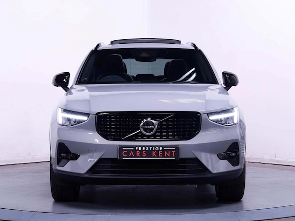 Used Volvo XC40 2023 for sale - 75781638: Photo 7