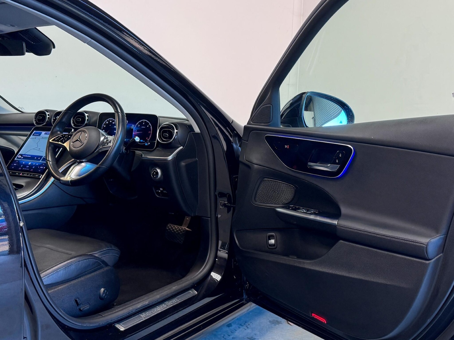 Used Mercedes-Benz C Class 2022 for sale - 77081813: Photo 13