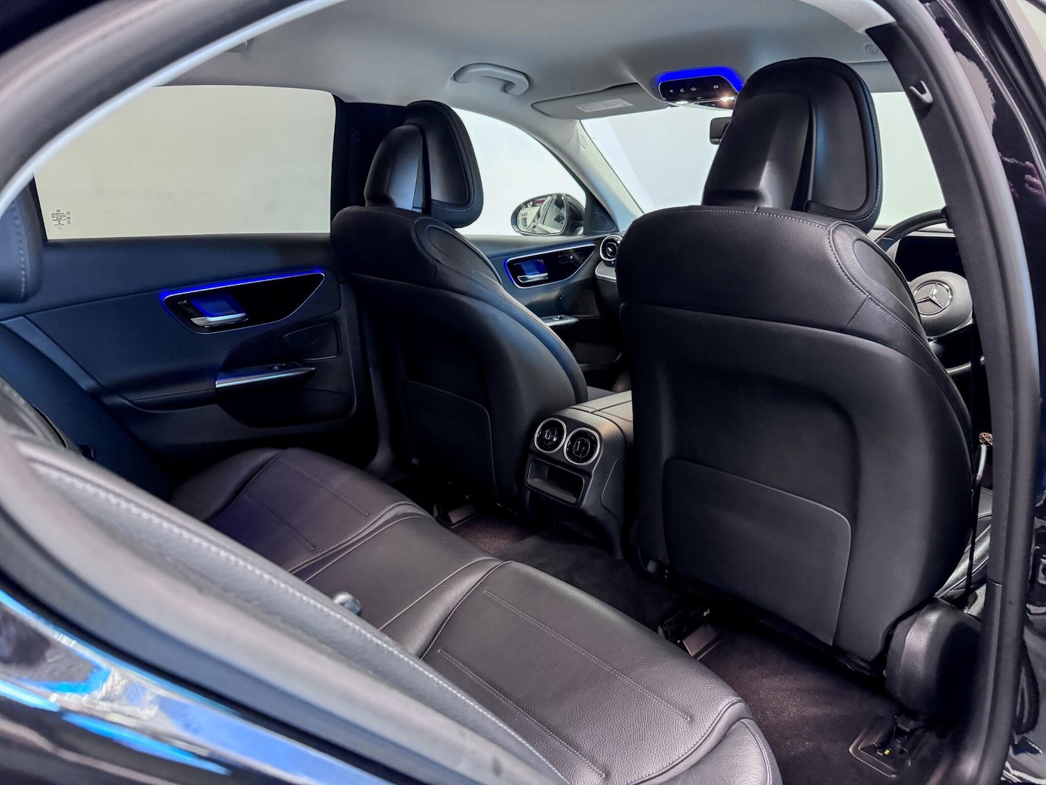 Used Mercedes-Benz C Class 2022 for sale - 77081813: Photo 24