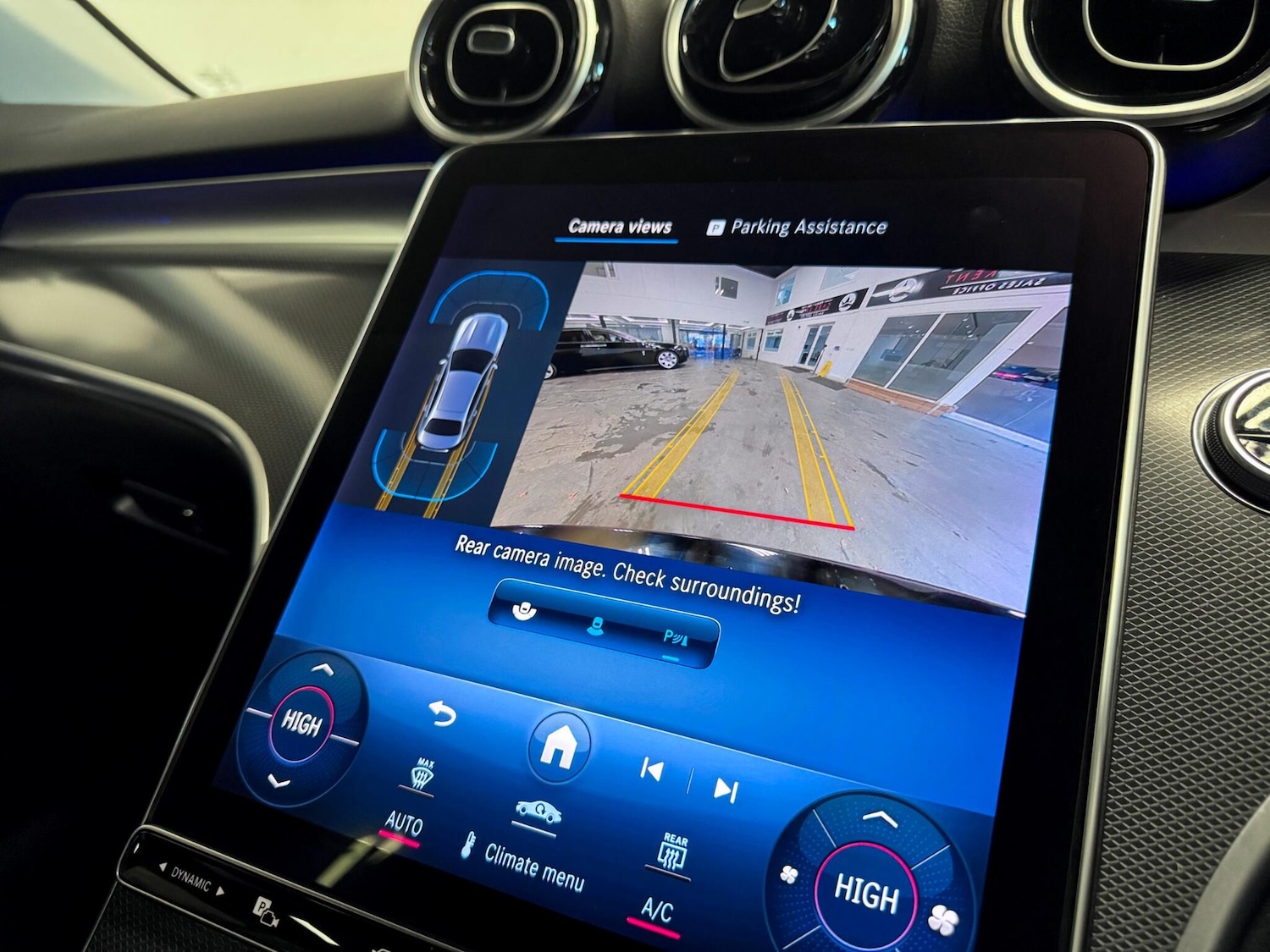 Used Mercedes-Benz C Class 2022 for sale - 77081813: Photo 37