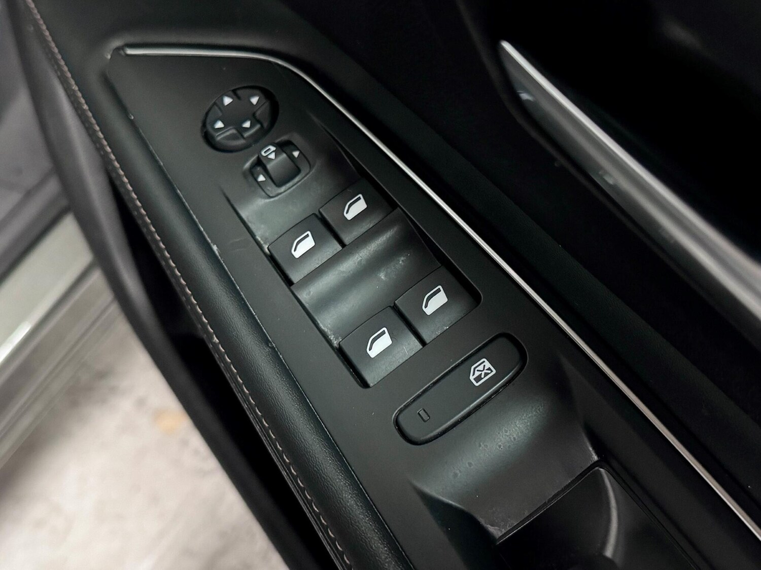 Used Peugeot 5008 2020 for sale - 76887445: Photo 18