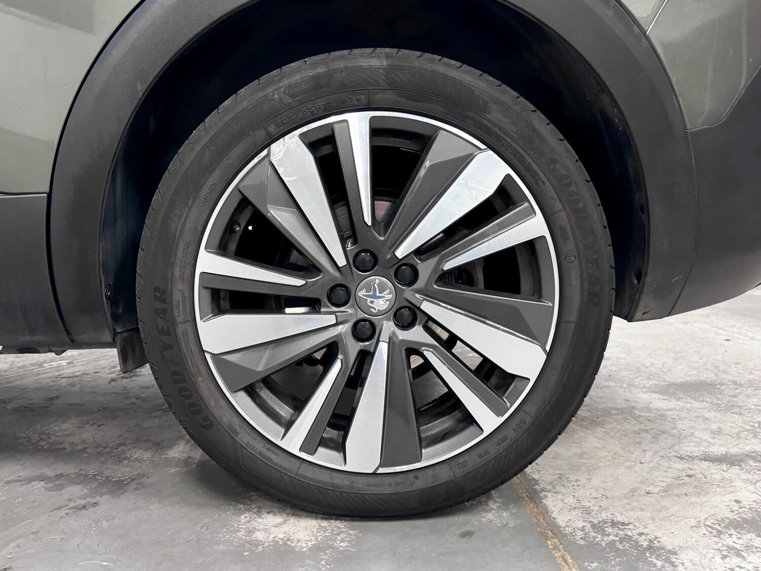 Used Peugeot 5008 2020 for sale - 76887445: Photo 47