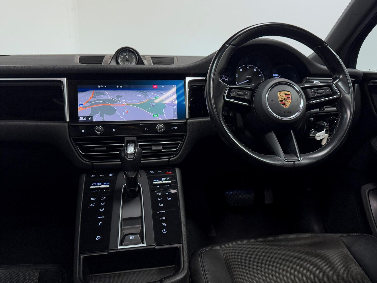 Used Porsche Macan 2021 for sale - 76214676: Photo 39