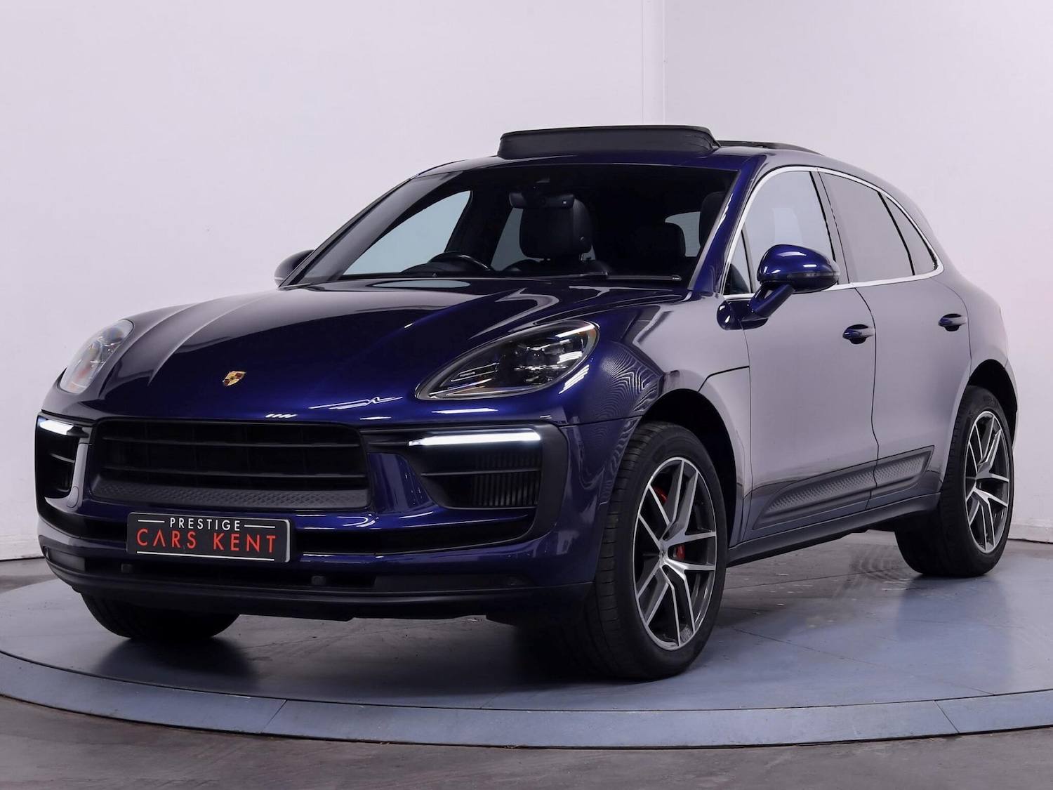 Used Porsche Macan 2021 for sale - 76214676: Photo 6