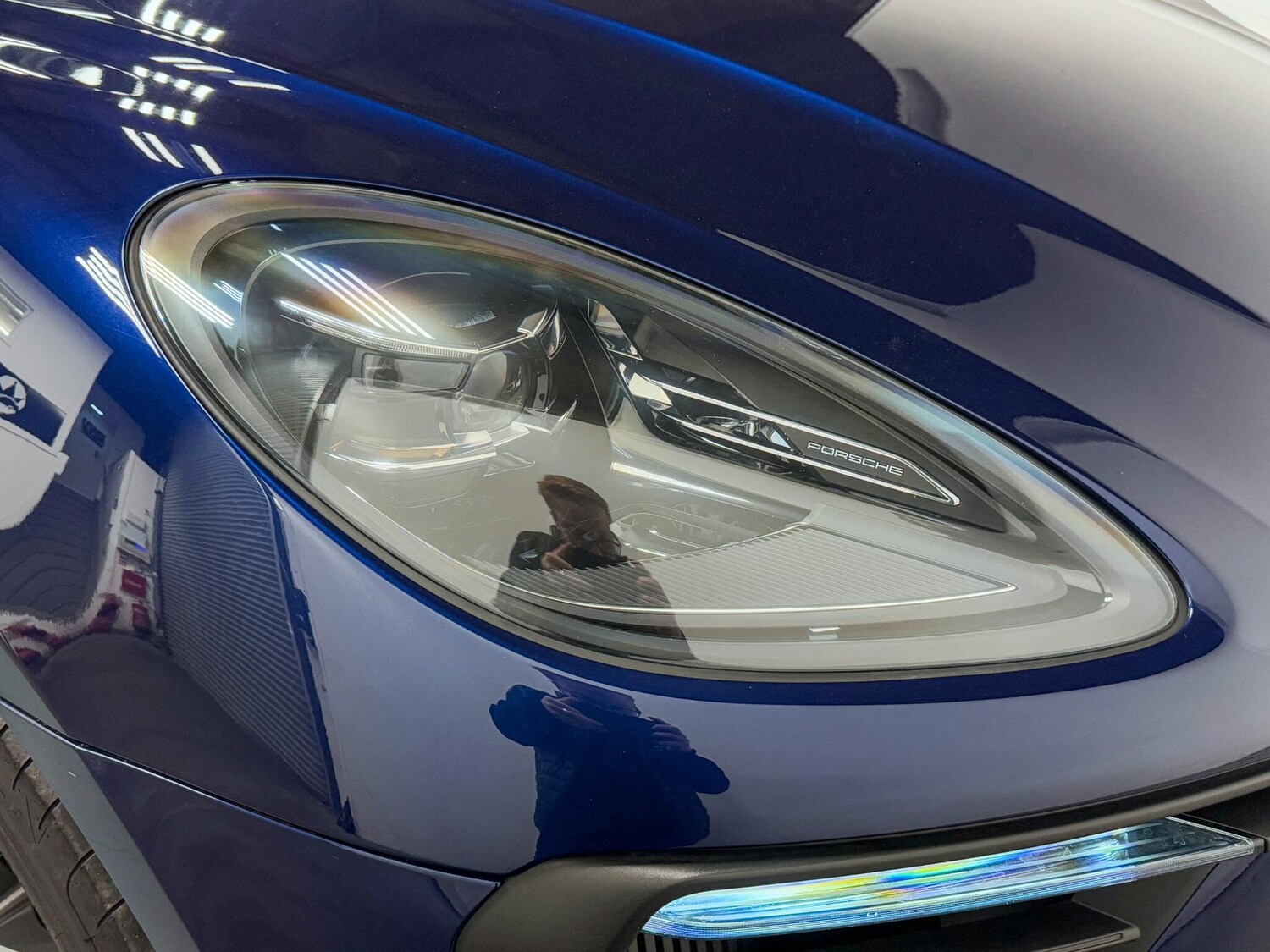 Used Porsche Macan 2021 for sale - 76214676: Photo 8