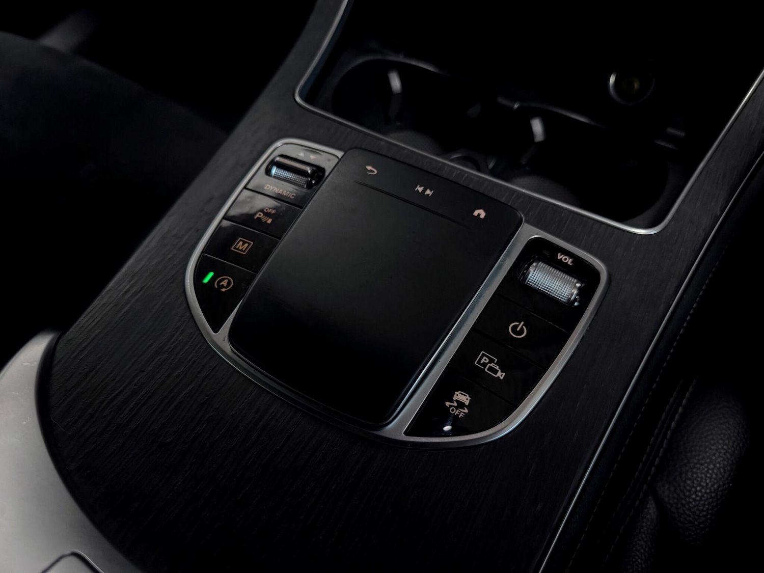 Used Mercedes-Benz GLC 2019 for sale - 76953303: Photo 28