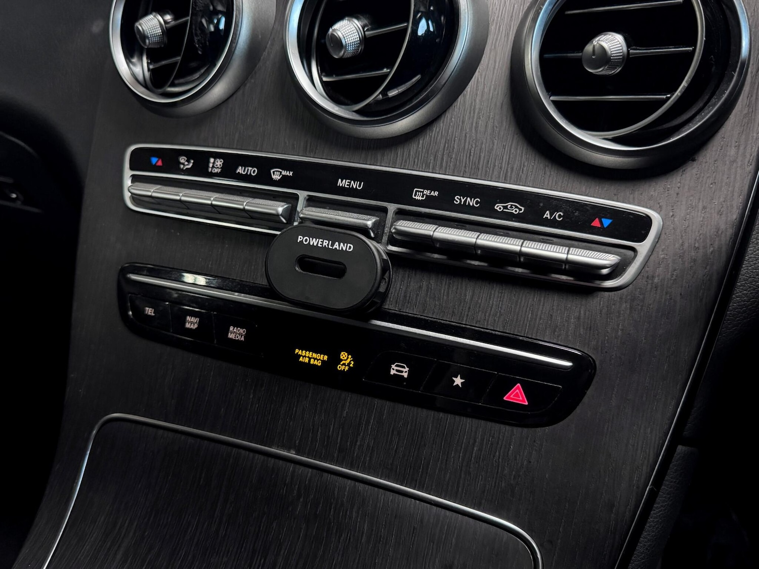 Used Mercedes-Benz GLC 2019 for sale - 76953303: Photo 30