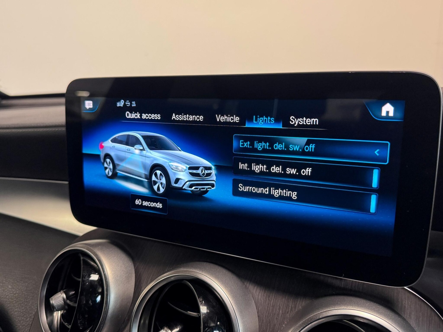 Used Mercedes-Benz GLC 2019 for sale - 76953303: Photo 47