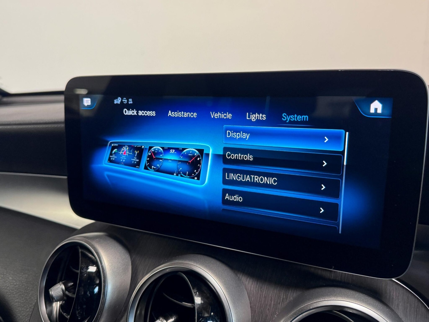 Used Mercedes-Benz GLC 2019 for sale - 76953303: Photo 48