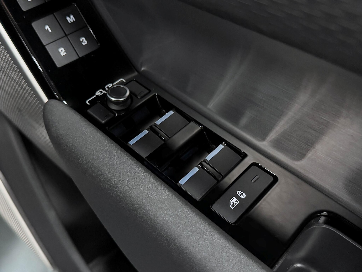 Used Land Rover Range Rover Velar 2022 for sale - 76360820: Photo 17