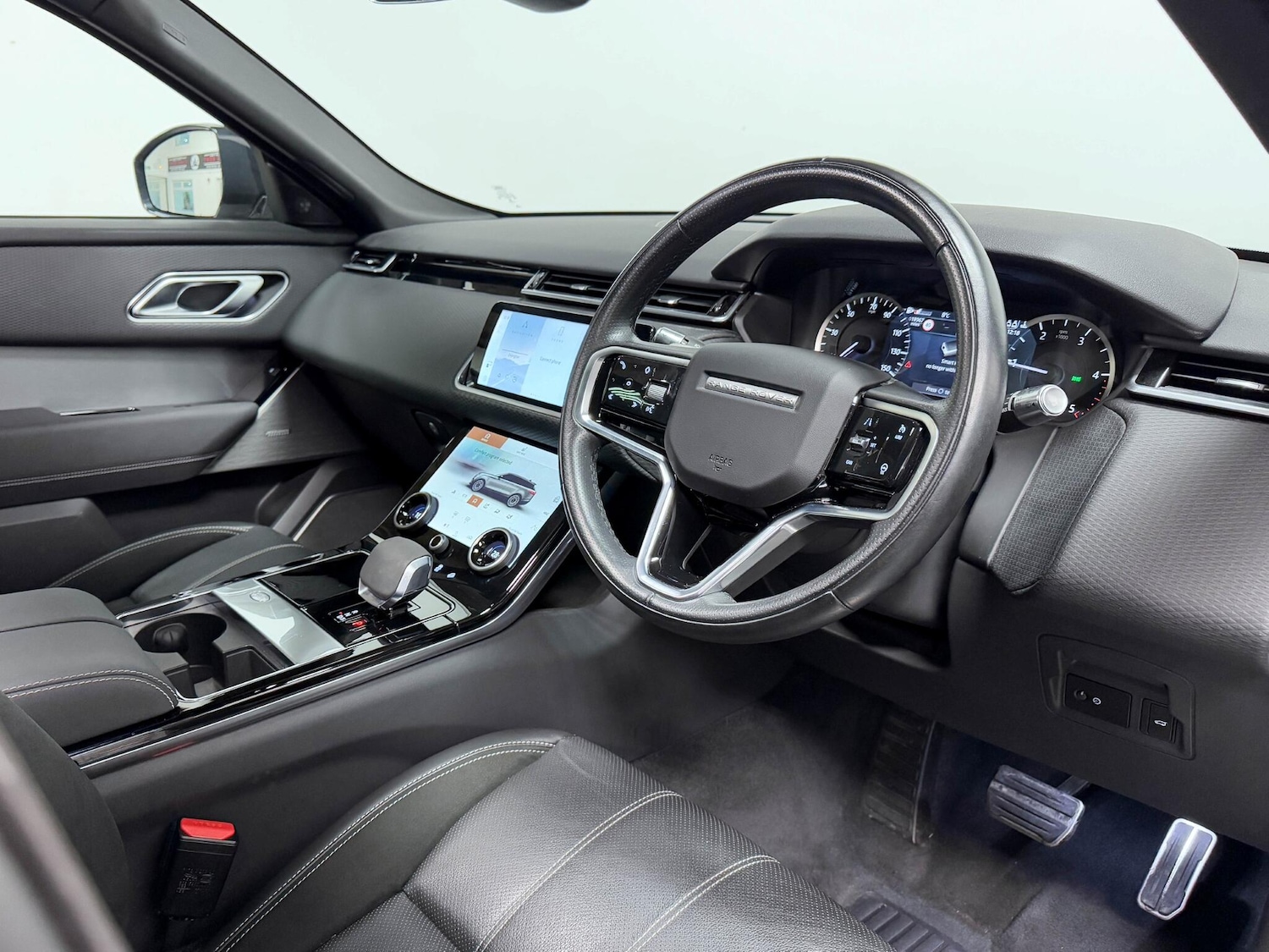 Used Land Rover Range Rover Velar 2022 for sale - 76360820: Photo 21