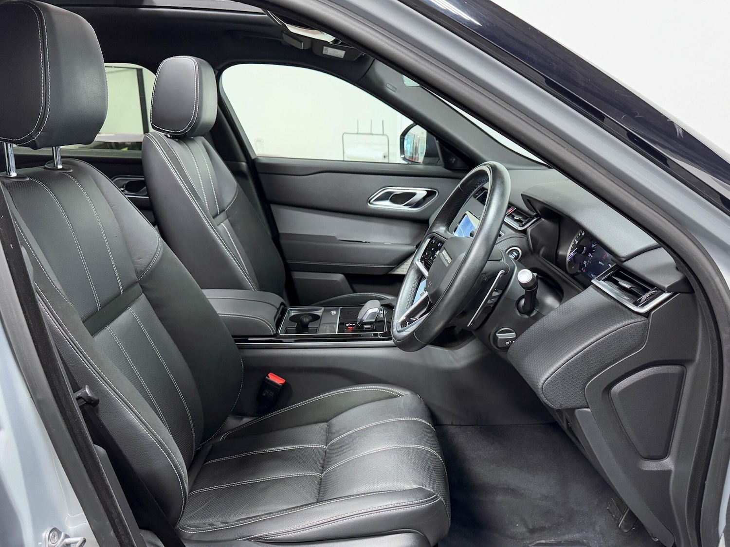 Used Land Rover Range Rover Velar 2022 for sale - 76360820: Photo 22