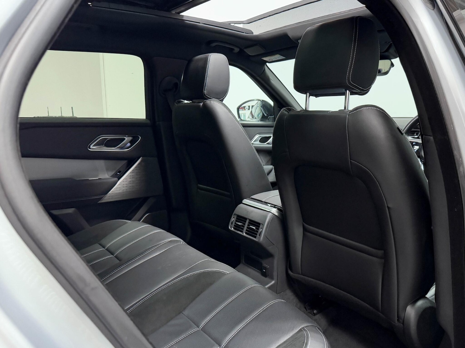 Used Land Rover Range Rover Velar 2022 for sale - 76360820: Photo 26