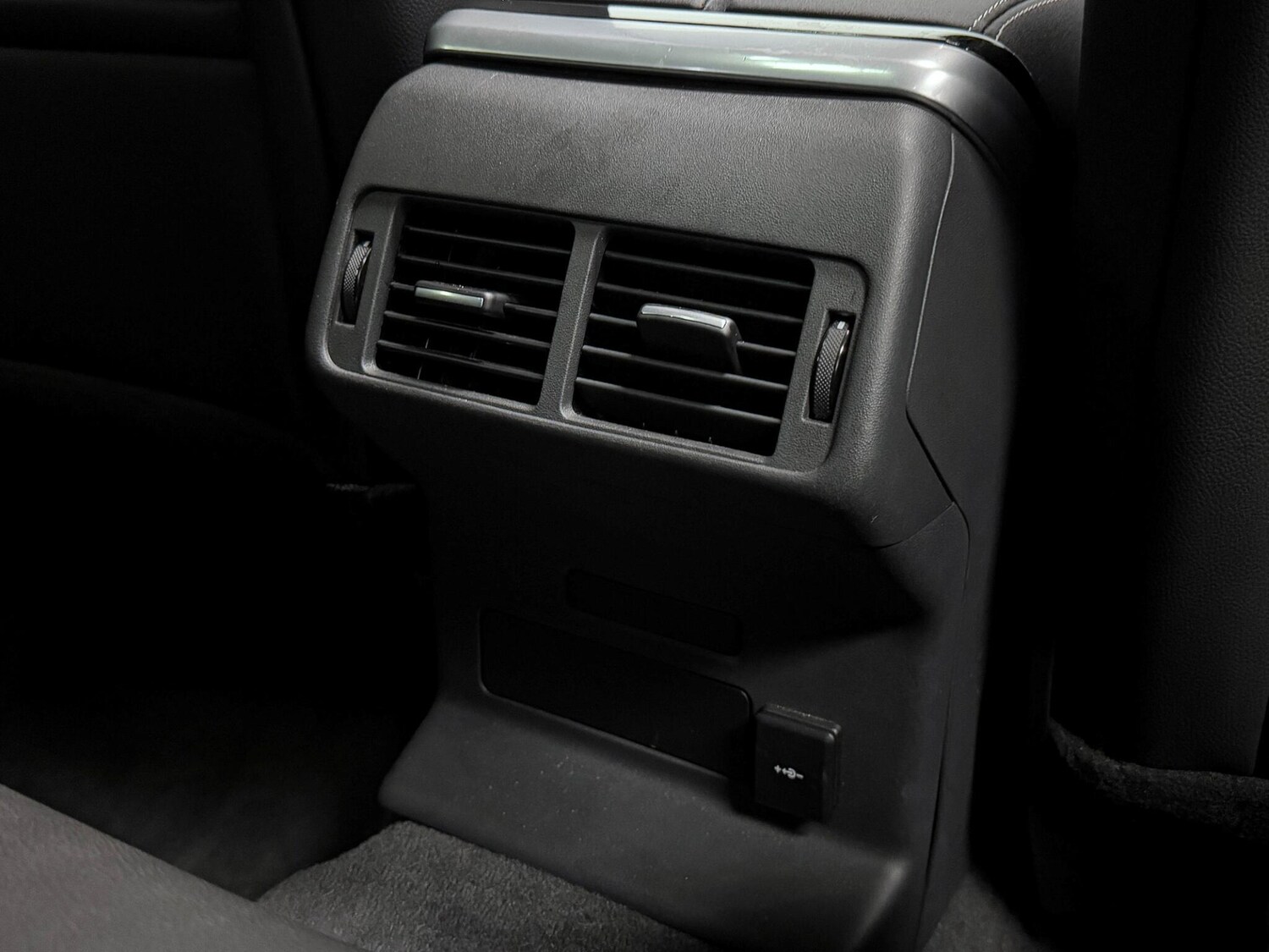 Used Land Rover Range Rover Velar 2022 for sale - 76360820: Photo 27