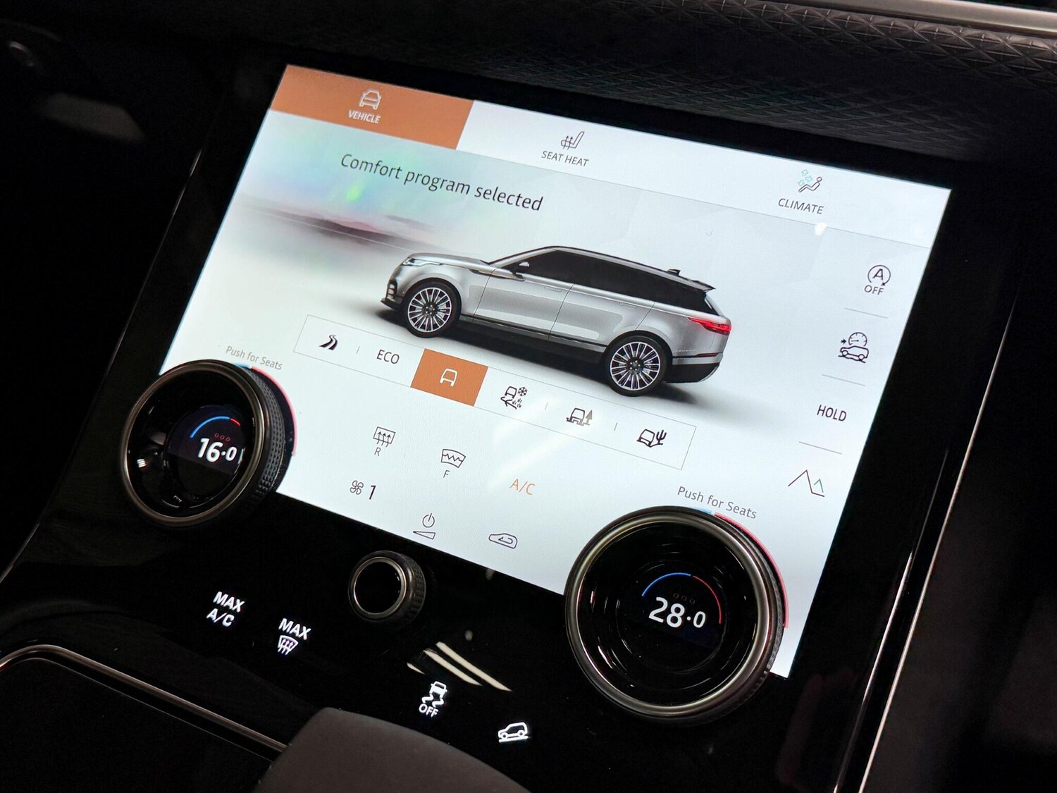 Used Land Rover Range Rover Velar 2022 for sale - 76360820: Photo 33