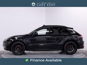 Used Porsche Macan 2020 for sale - 76457455: Photo