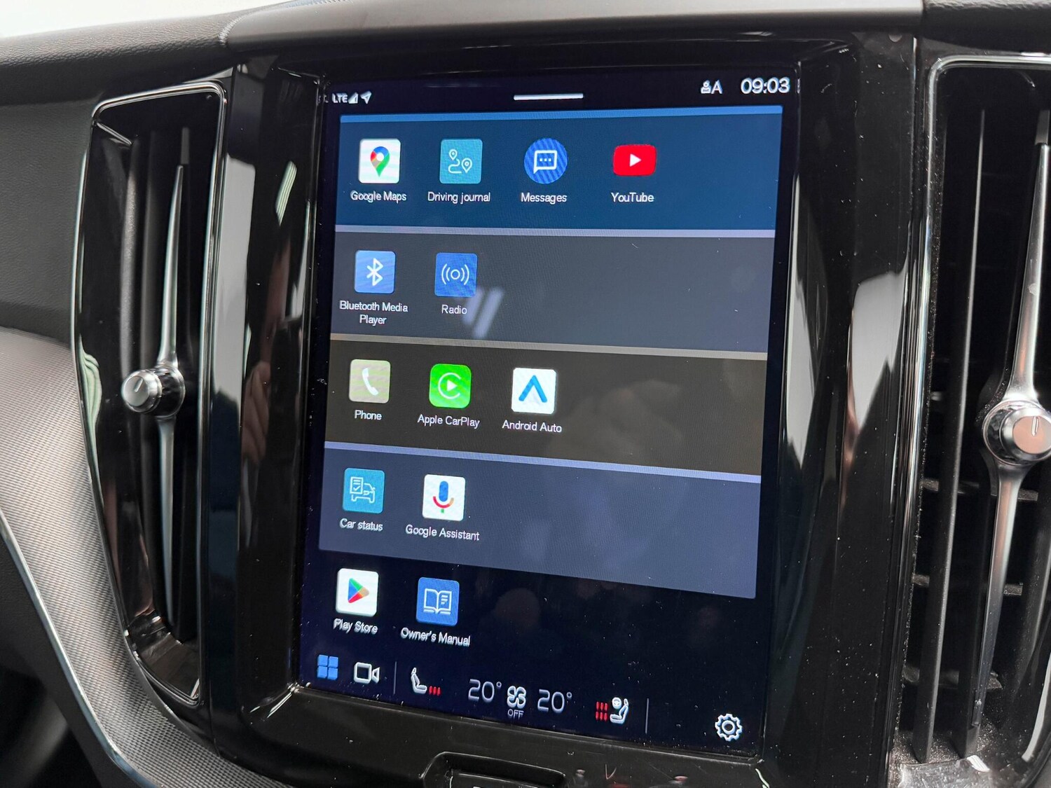 Used Volvo XC60 2021 for sale - 76336778: Photo 38