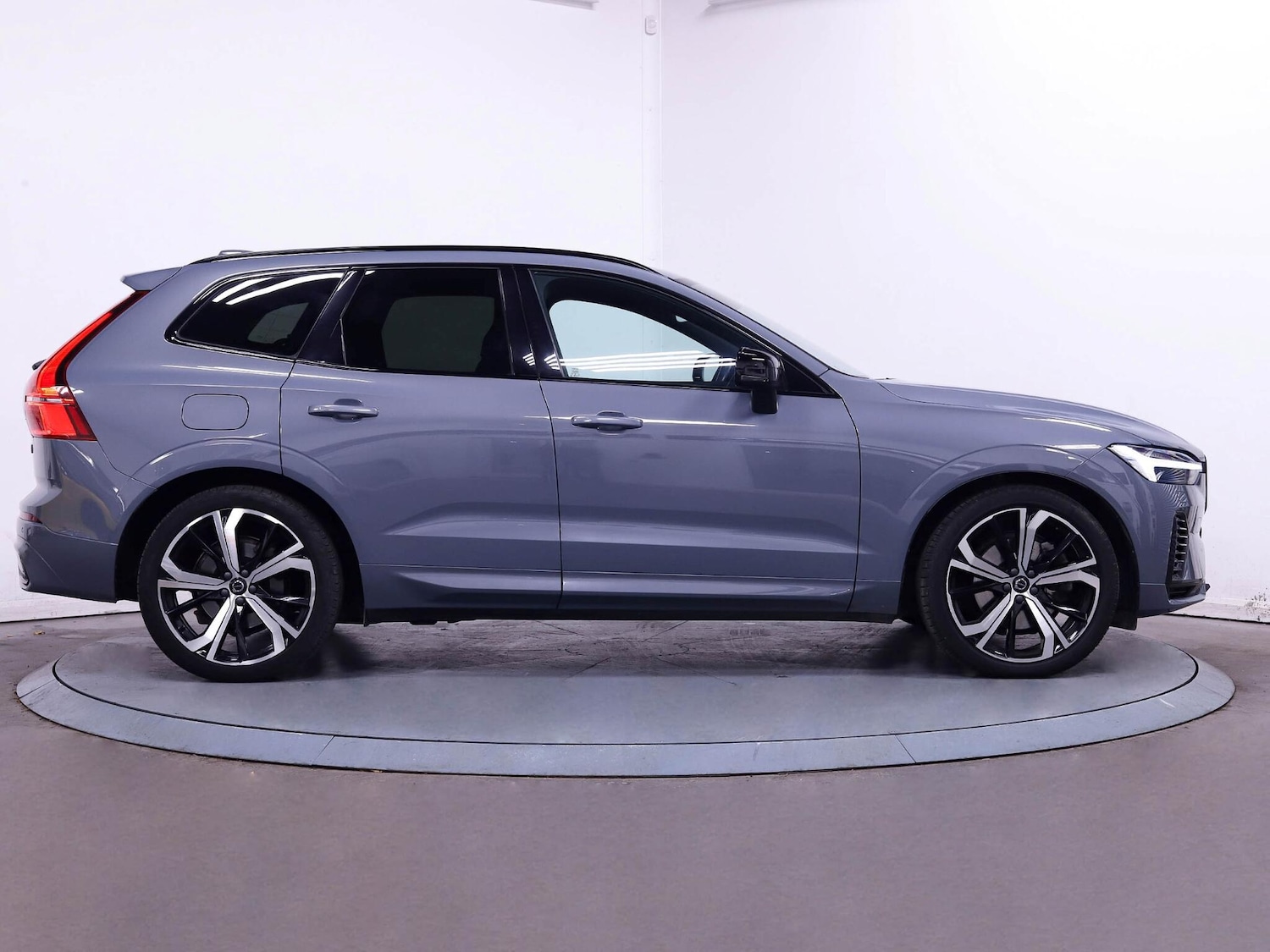 Used Volvo XC60 2021 for sale - 76336778: Photo 8