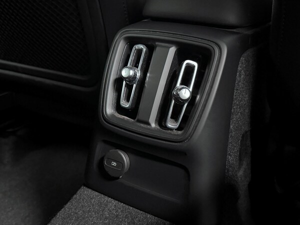Used Volvo XC40 2022 for sale - 76214314: Photo 23