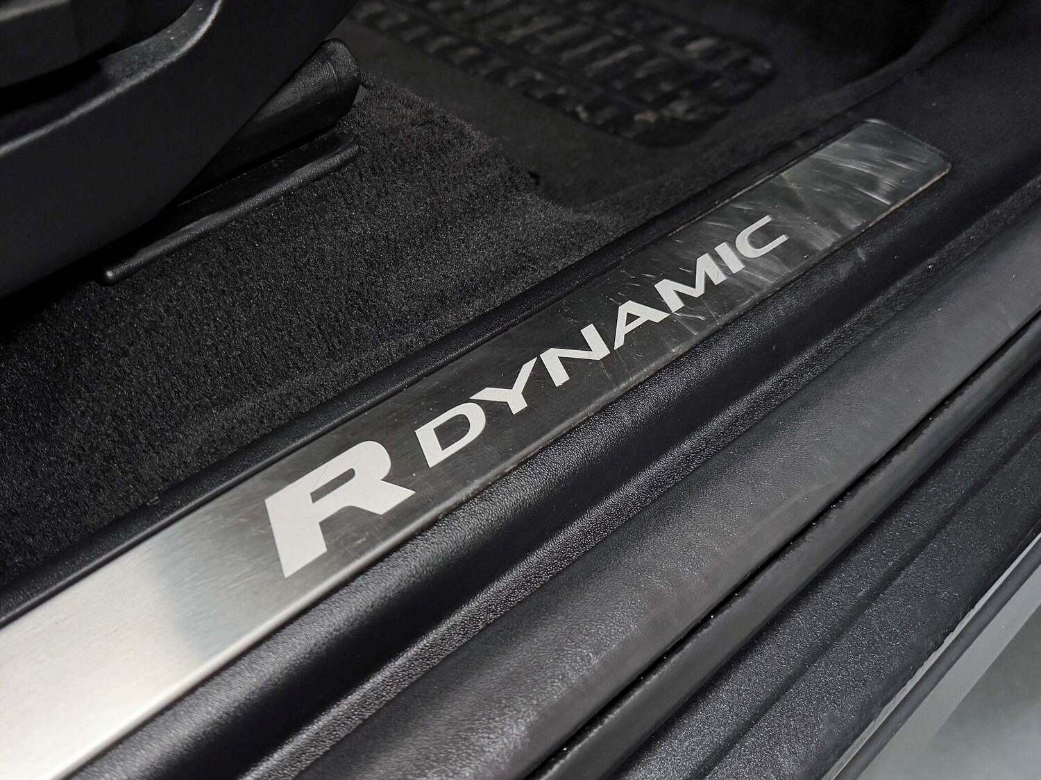 Used Land Rover Discovery Sport 2022 for sale - 75964635: Photo 17