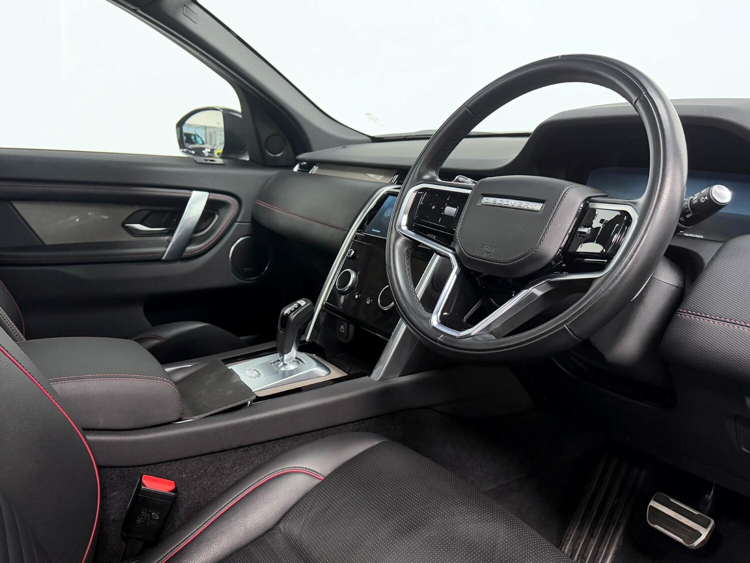 Used Land Rover Discovery Sport 2022 for sale - 75964635: Photo 19