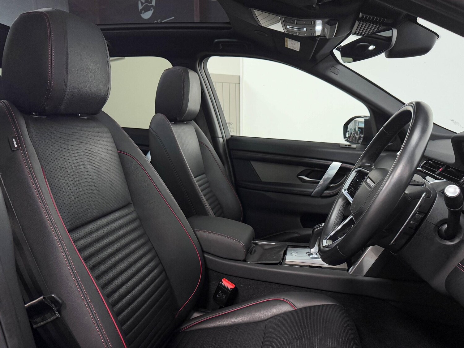 Used Land Rover Discovery Sport 2022 for sale - 75964635: Photo 21