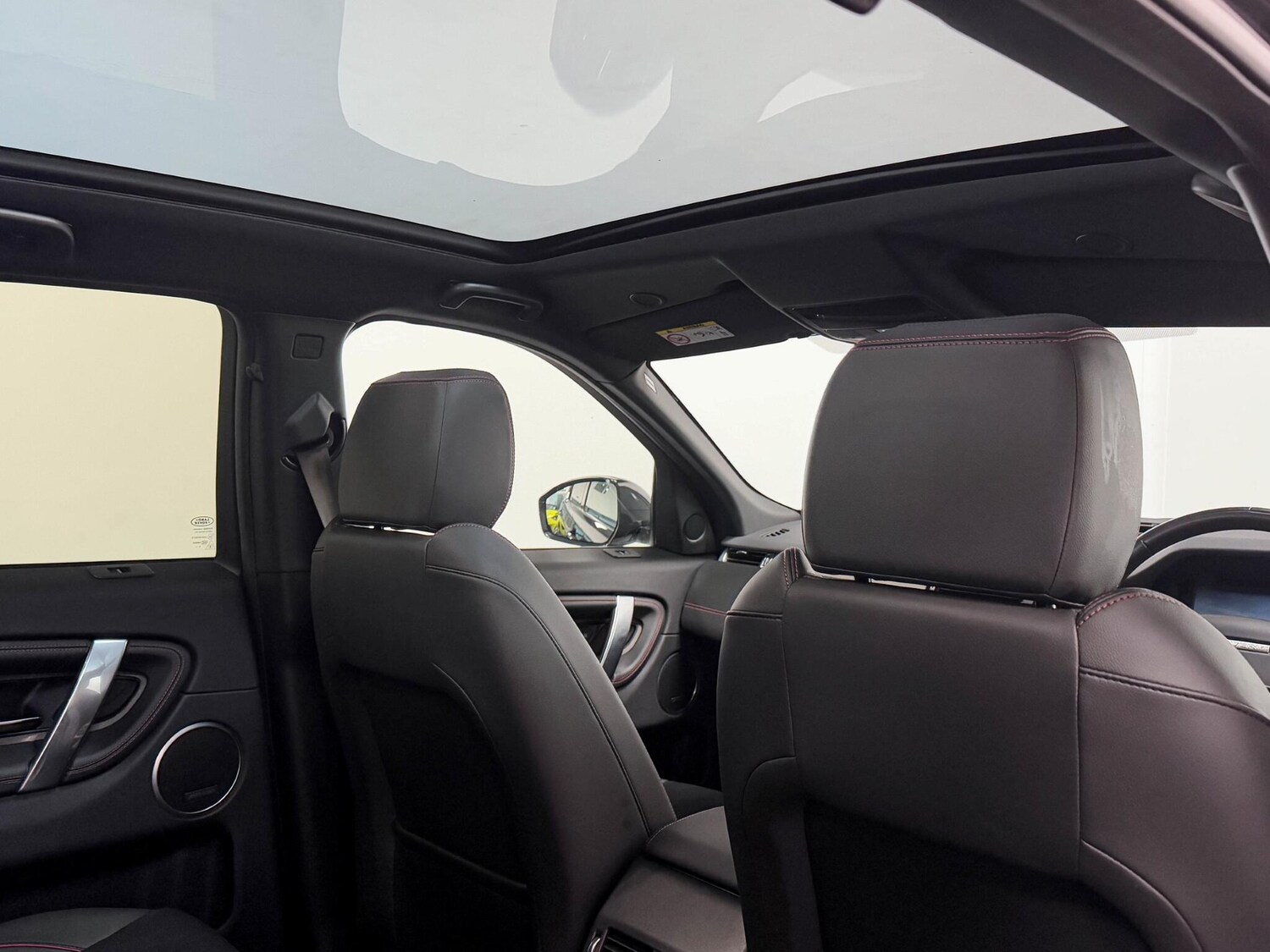 Used Land Rover Discovery Sport 2022 for sale - 75964635: Photo 24