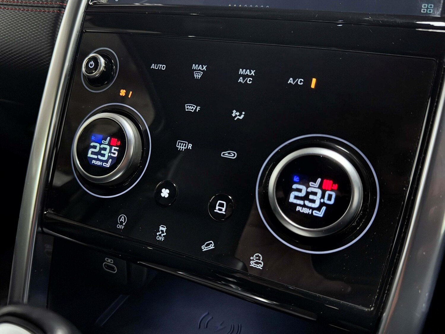 Used Land Rover Discovery Sport 2022 for sale - 75964635: Photo 32