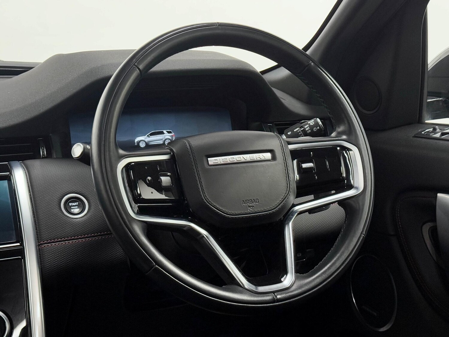 Used Land Rover Discovery Sport 2022 for sale - 75964635: Photo 34