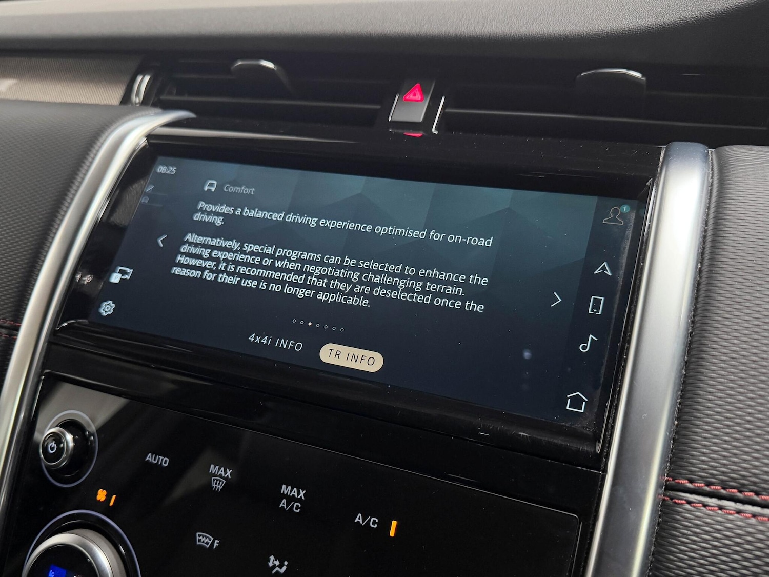 Used Land Rover Discovery Sport 2022 for sale - 75964635: Photo 54