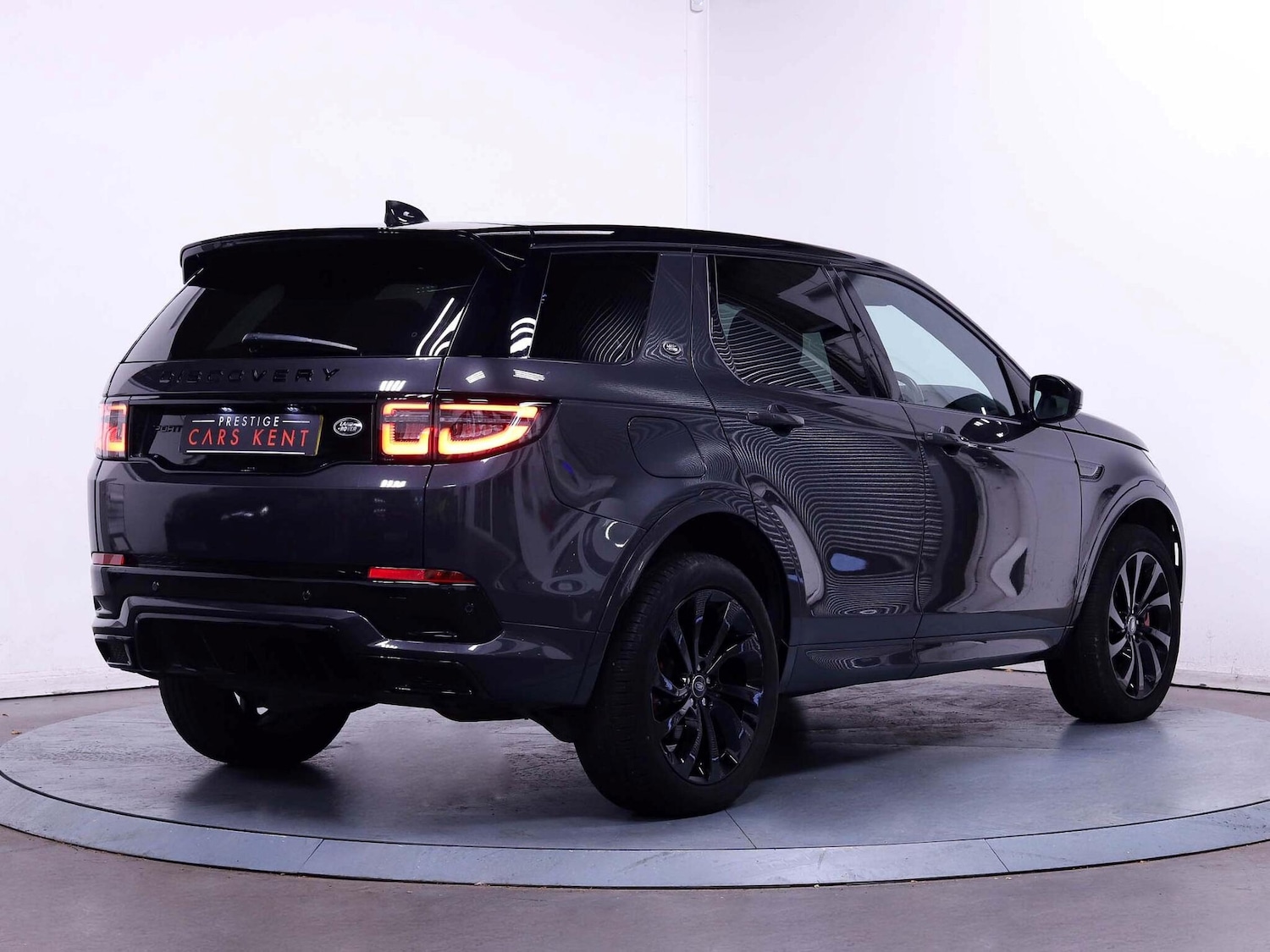 Used Land Rover Discovery Sport 2022 for sale - 75964635: Photo 9