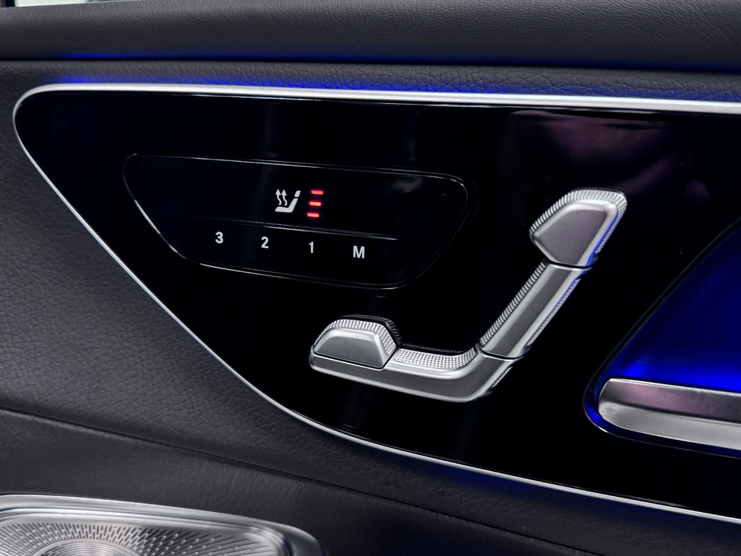 Used Mercedes-Benz GLC 2023 for sale - 77191819: Photo 17