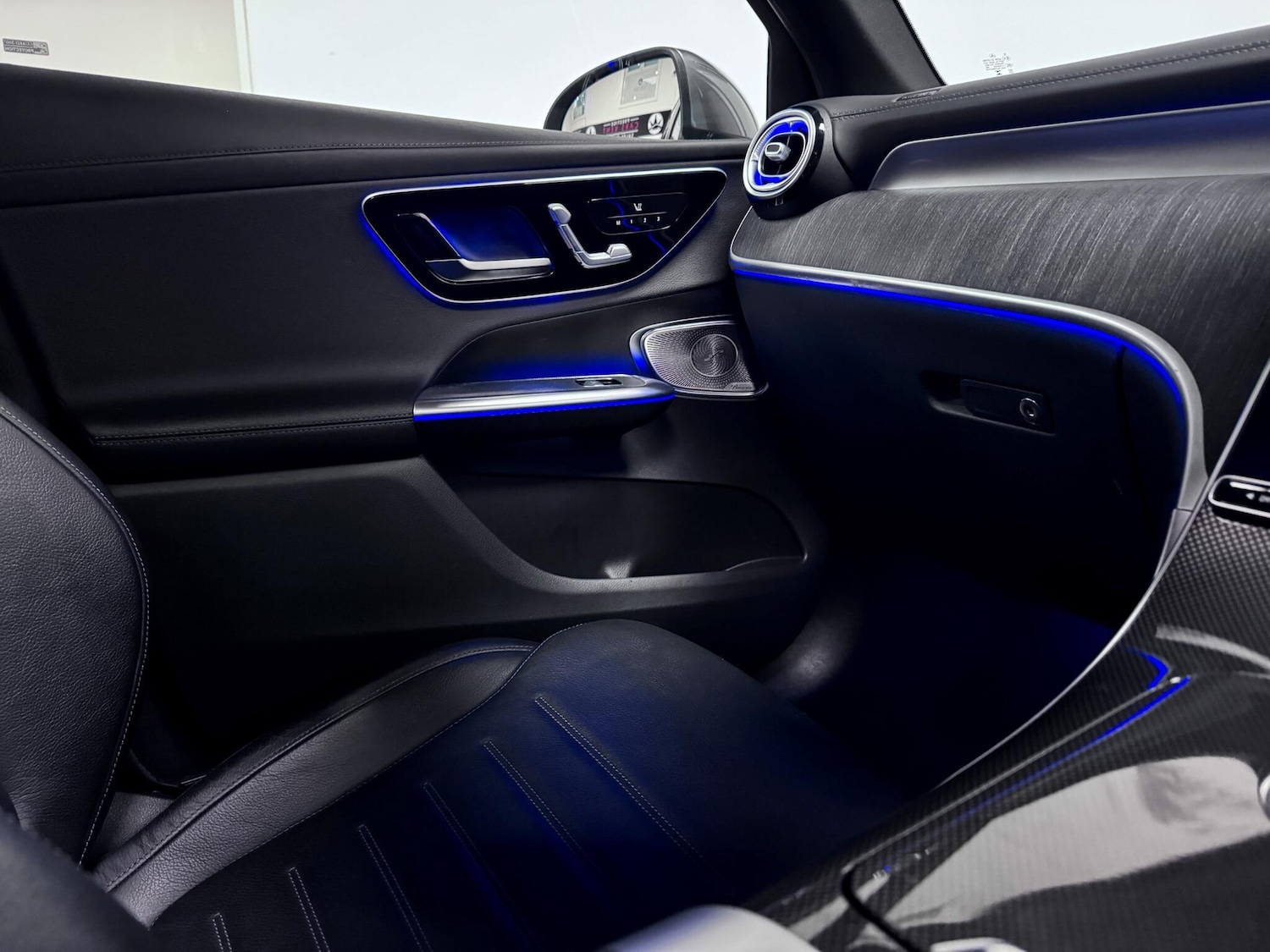 Used Mercedes-Benz GLC 2023 for sale - 77191819: Photo 36