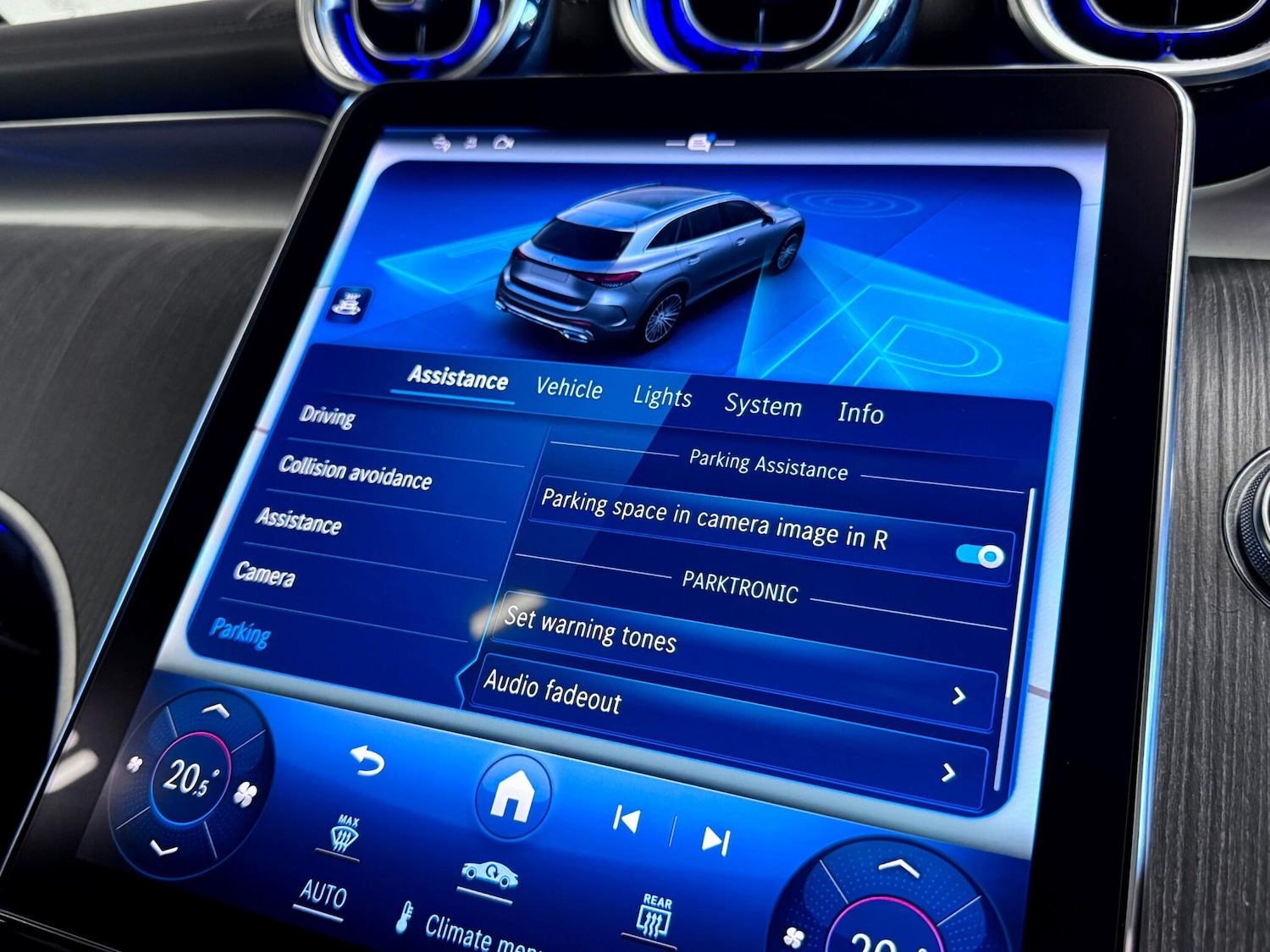 Used Mercedes-Benz GLC 2023 for sale - 77191819: Photo 55