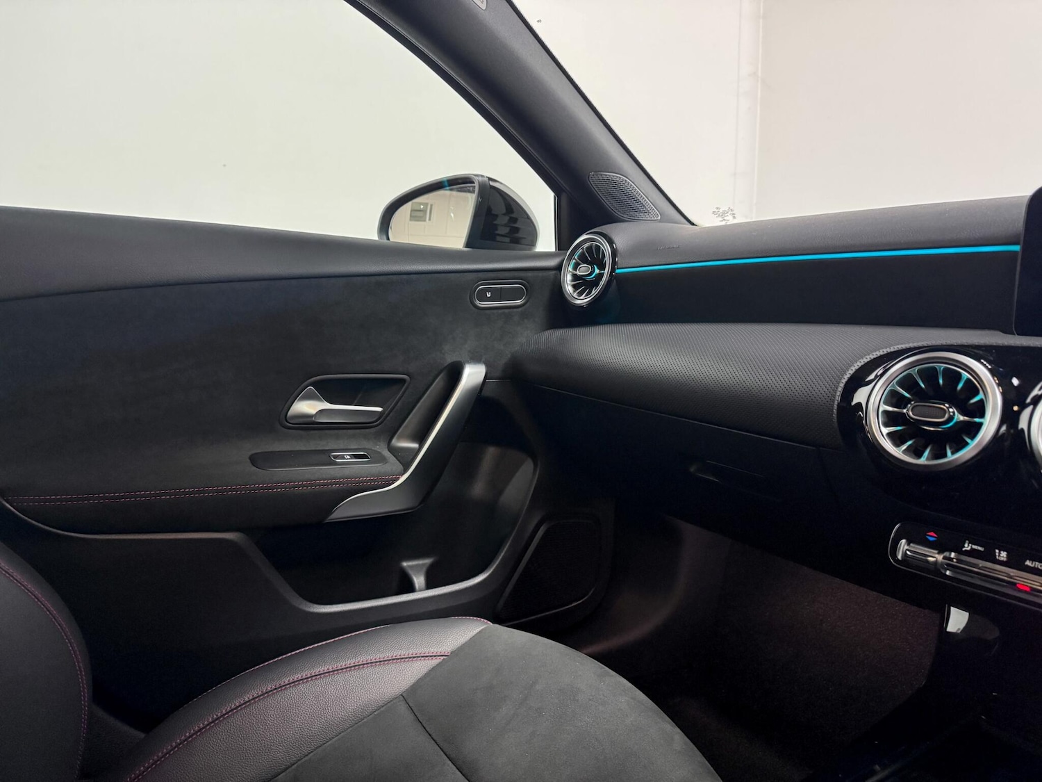 Used Mercedes-Benz A-Class 2022 for sale - 76742503: Photo 27