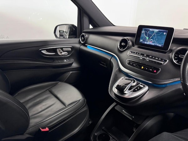 Used Mercedes-Benz V-Class 2019 for sale - 74120390: Photo 24