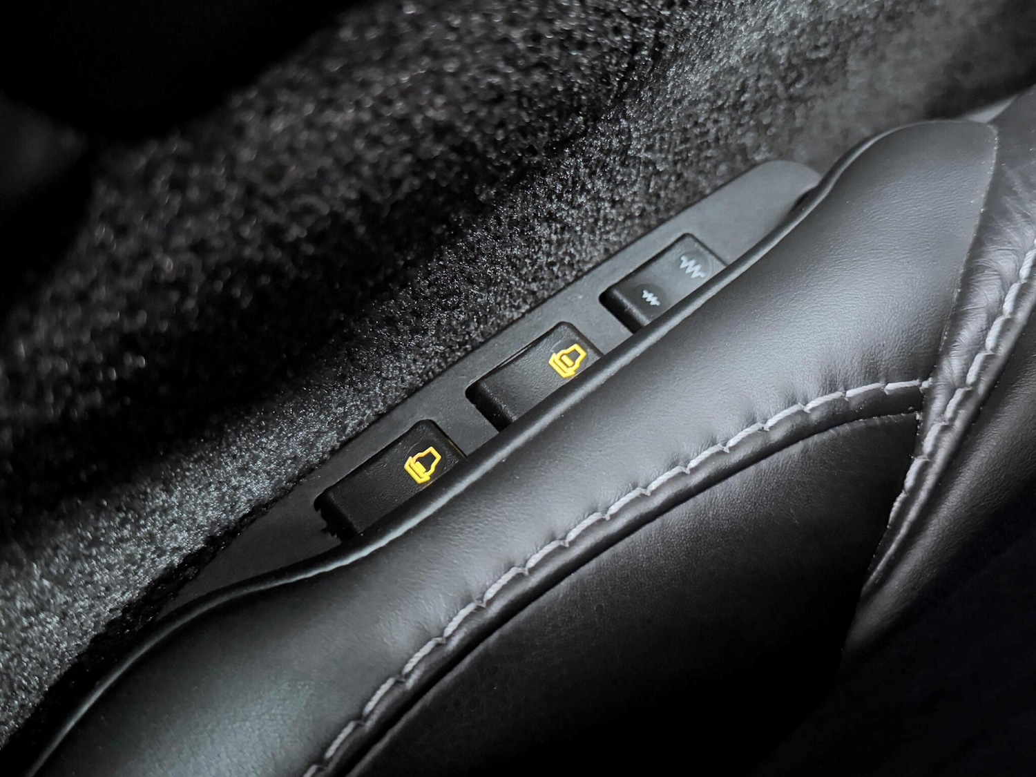 Used Aston Martin Vantage 2016 for sale - 76094452: Photo 29